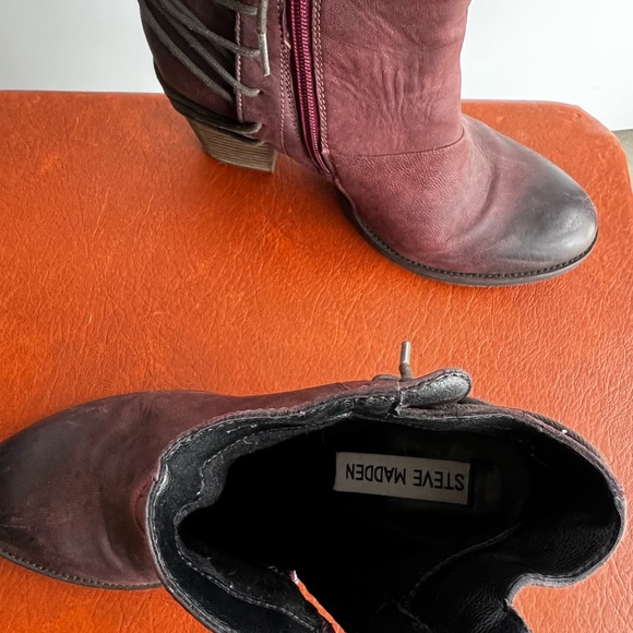 Steve Madden “Raglin” booties in Plum Never Used - Picture 8 of 9
